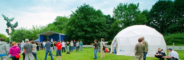 Kopuła geodezyjna Freedome 30 na festiwalu Boogie Brain 2009