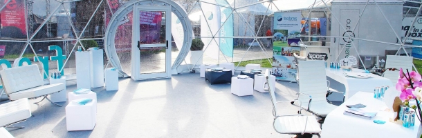 Freedome 75 z cała transparentną membraną pierwszy raz na targach Showmans Show