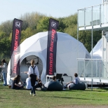 Namioty kuliste firmy Freedomes - F75 i F30, Silverstone Circuit, Northampton