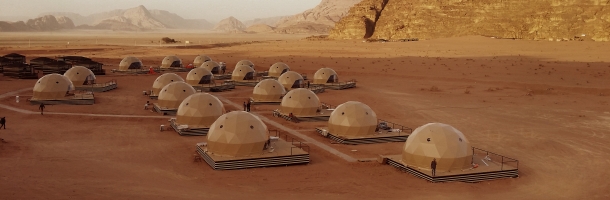 freedomes martian glamping 1